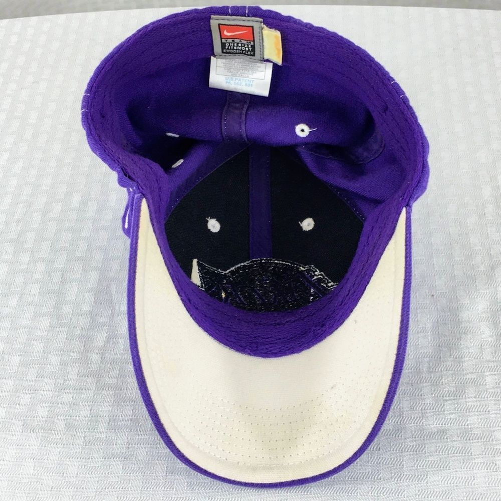 2000s Nike Team Los Angeles Lakers Flex Cap - Picture 7 of 10